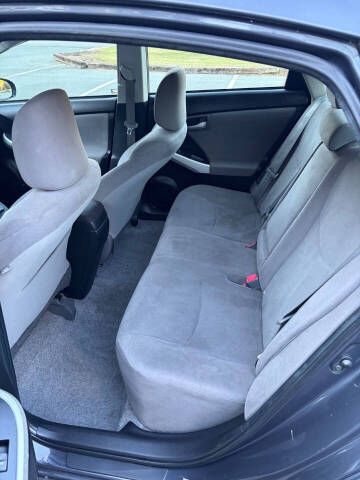 2015 Toyota Prius Two