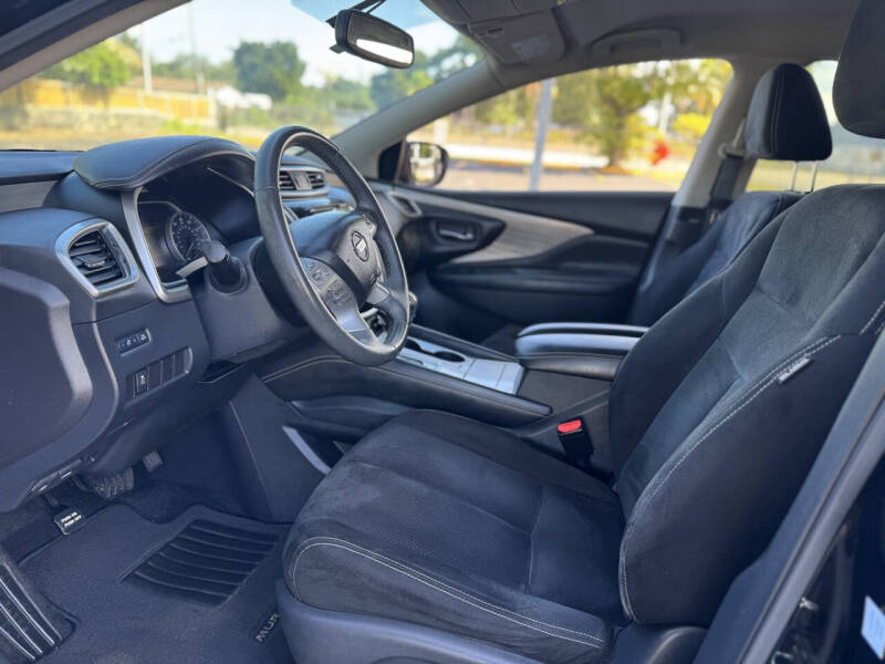 2017 Nissan Murano SV