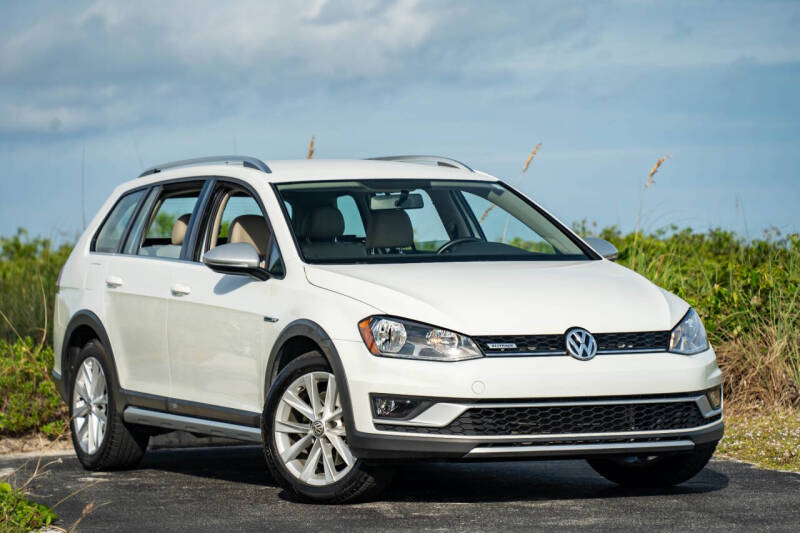 2017 Volkswagen Golf Alltrack TSI S 4Motion