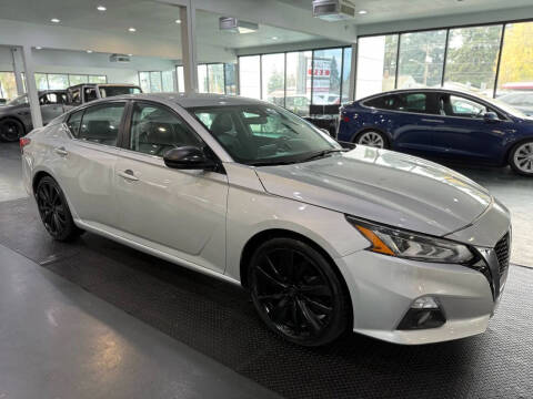 2022 Nissan Altima 2.5 SR