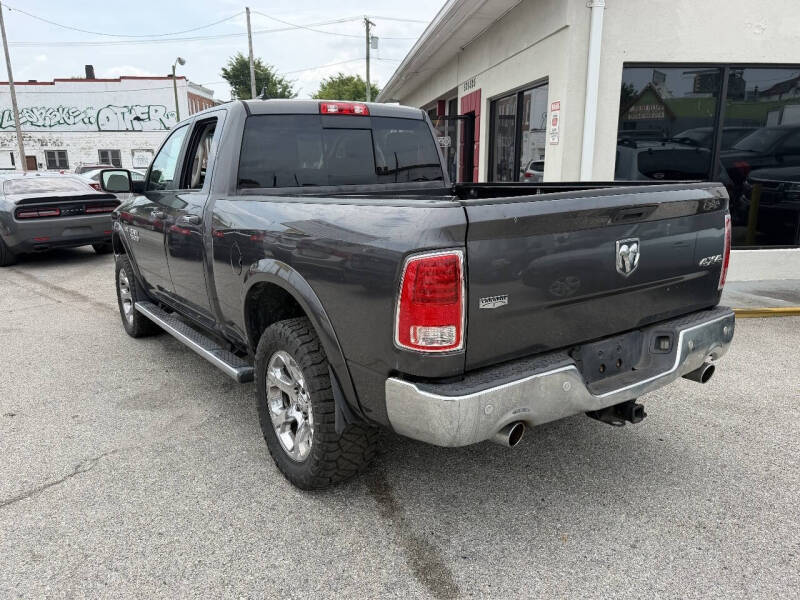 2017 RAM 1500 Laramie