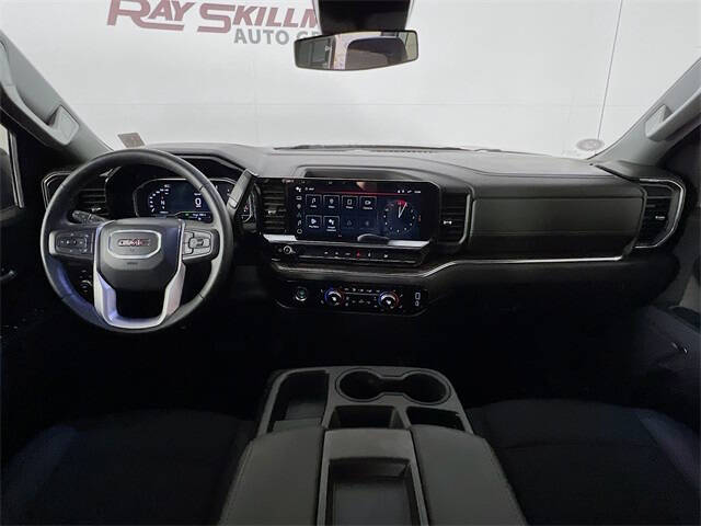 2024 GMC Sierra 1500 Elevation Standard