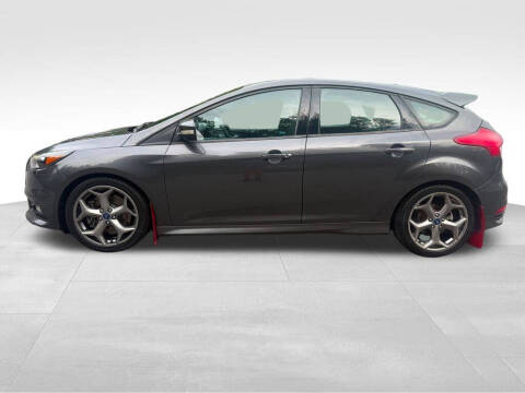 2017 Ford Focus ST