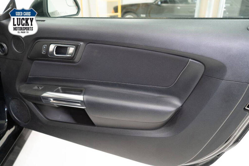 2019 Ford Mustang