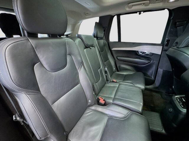 2023 Volvo XC90 Recharge T8 Ultimate Bright Theme 7P