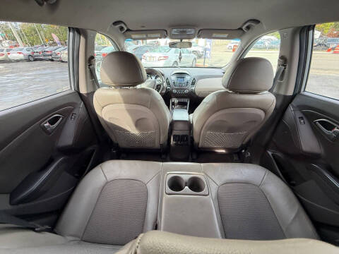 2015 Hyundai Tucson SE