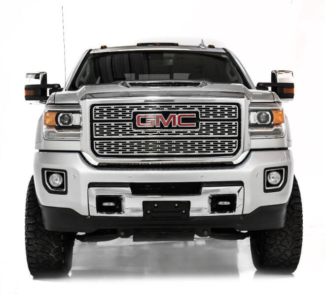 2019 GMC Sierra 2500 Denali HD Denali photo 7