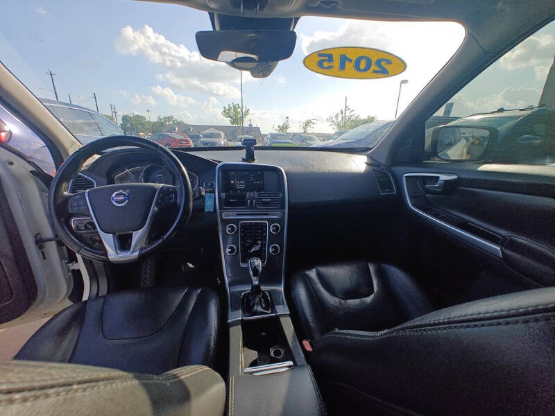 2015 Volvo XC60 T5 Drive-E Premier