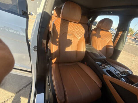 2024 Bentley Bentayga S V8