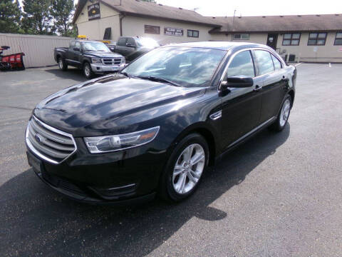 2017 Ford Taurus SEL