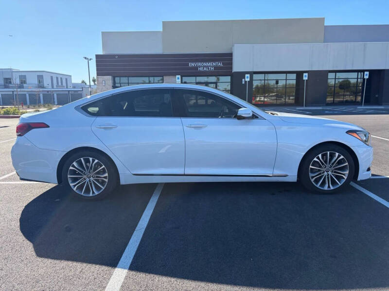 2017 Genesis G80