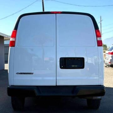 2020 Chevrolet Express 2500