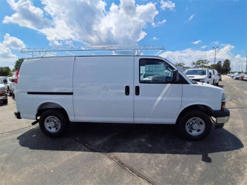 2025 Chevrolet Express 2500