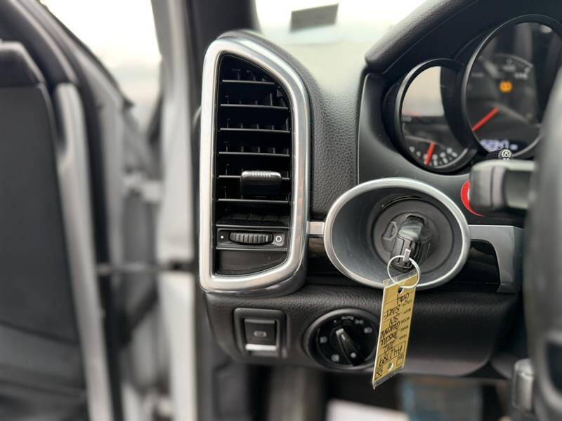 2012 Porsche Cayenne S