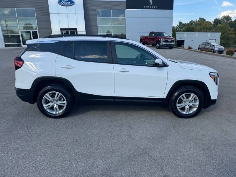 2023 GMC Terrain SLE