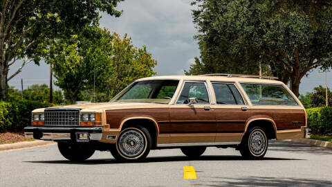 1987 Ford LTD Crown Victoria for sale at Seibel's Auto Warehouse in Freeport PA