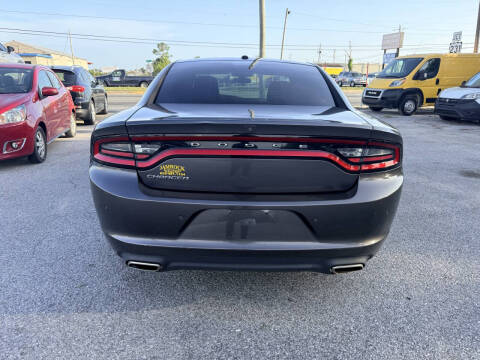 2019 Dodge Charger SXT