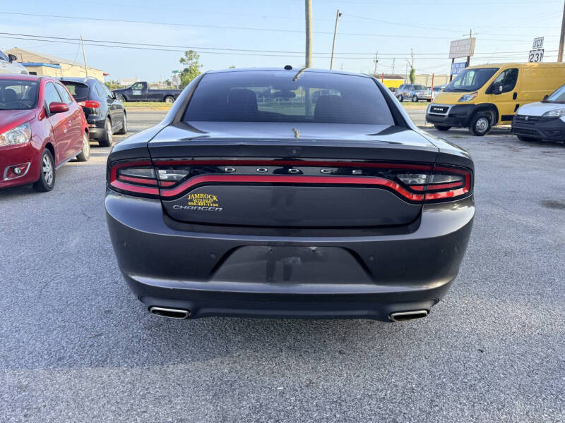 2019 Dodge Charger SXT