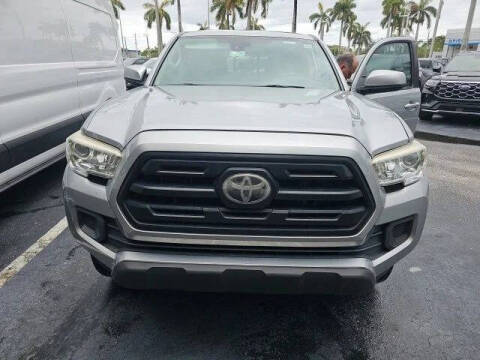 2019 Toyota Tacoma SR