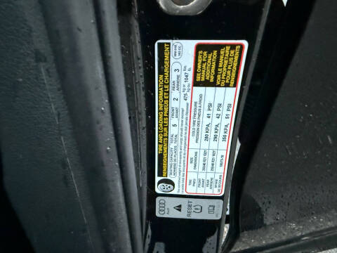 2014 Audi SQ5 3.0T quattro Premium Plus