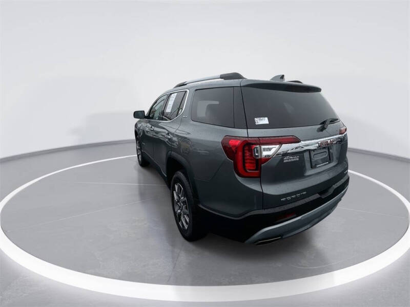 2020 GMC Acadia SLT