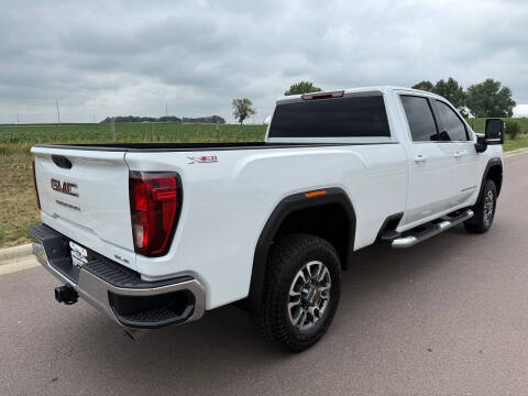 2025 GMC Sierra 3500HD SLE