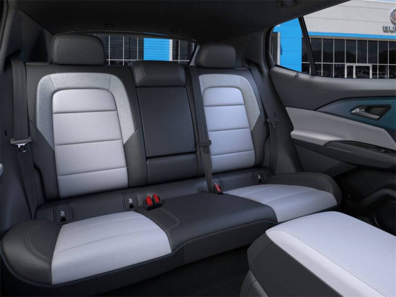 2026 Chevrolet Equinox EV LT 2