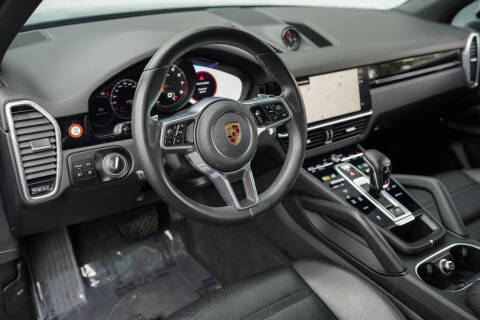 2023 Porsche Cayenne