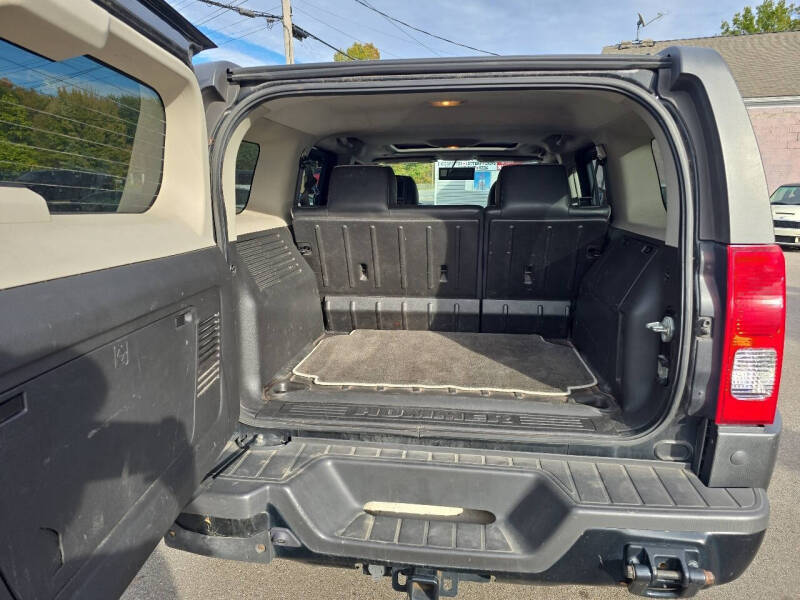 2008 HUMMER H3 Alpha