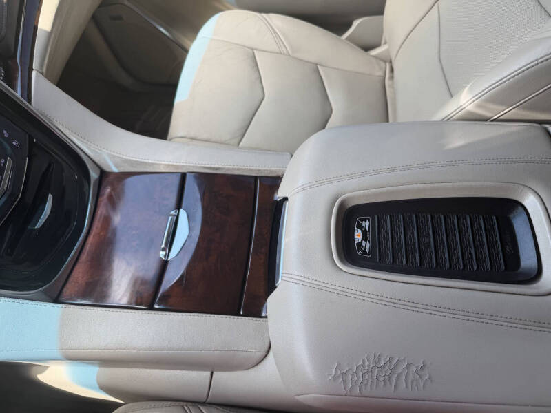 2015 Cadillac Escalade ESV Premium
