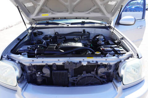 2005 Toyota Sequoia SR5