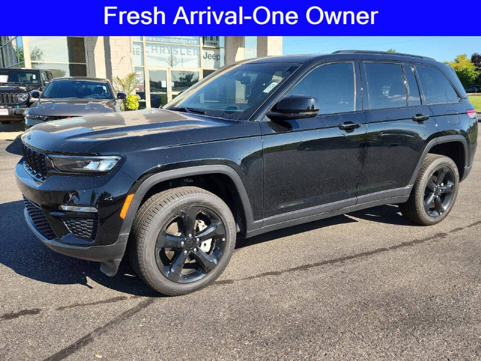 2023 Jeep Grand Cherokee for sale at Victoria Auto Sales in Victoria, MN