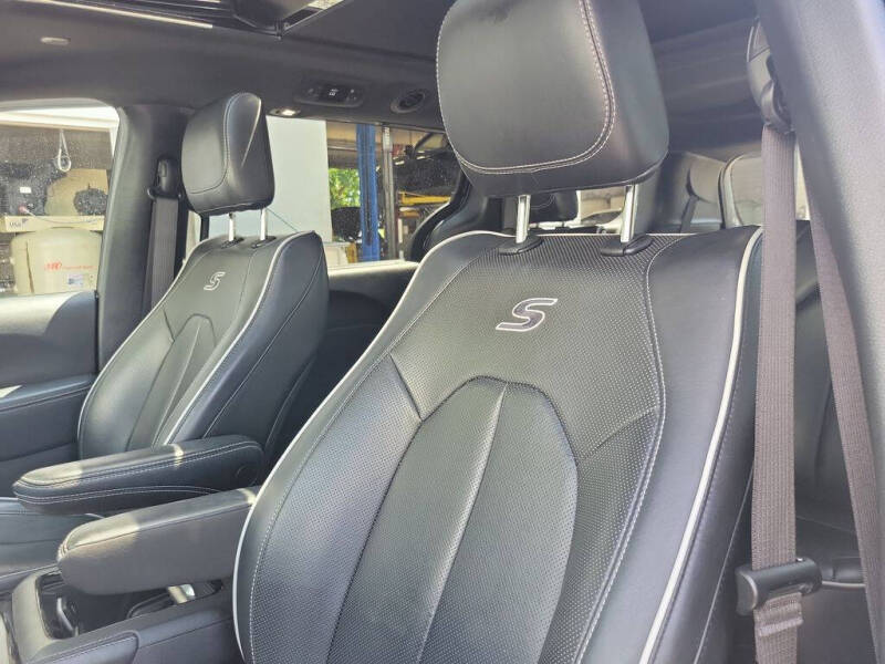 2022 Chrysler Pacifica Limited