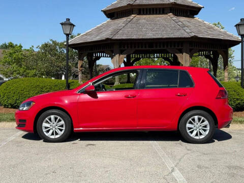2017 Volkswagen Golf TSI Wolfsburg Edition