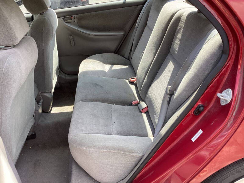 2004 Toyota Corolla CE