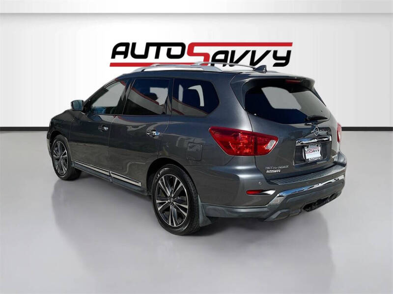 2019 Nissan Pathfinder Platinum