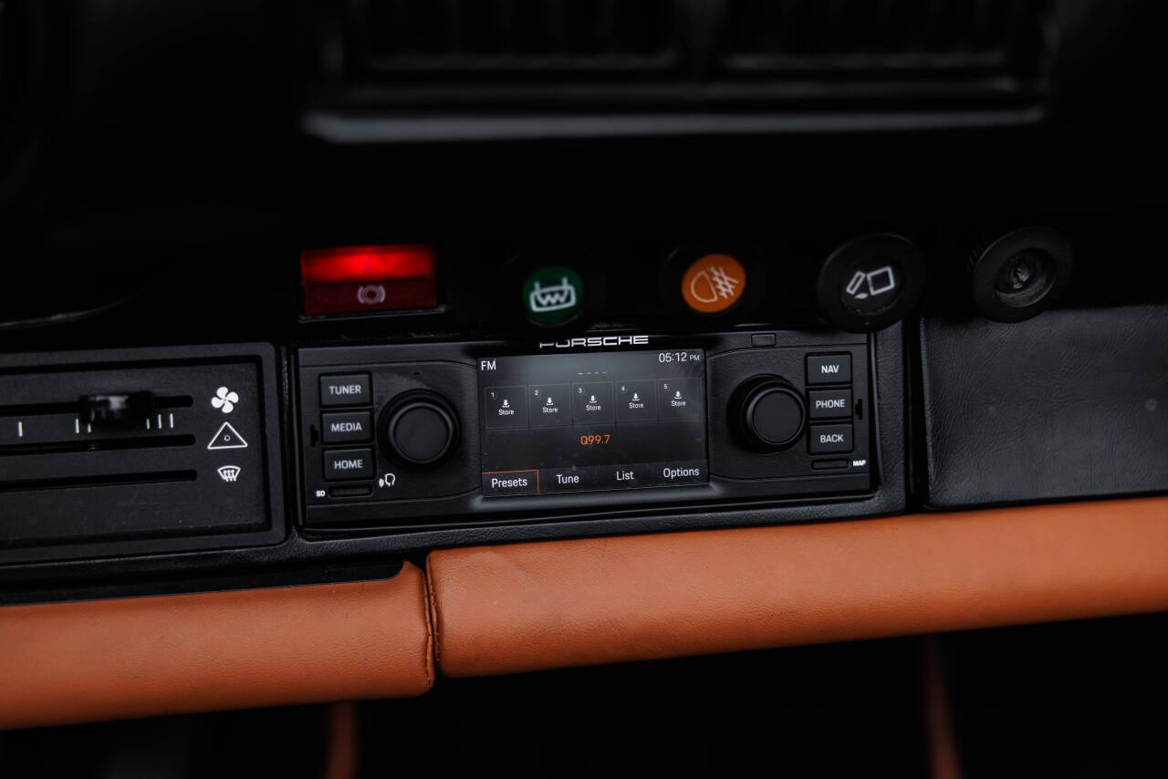 1977 Porsche 911 60