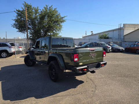 2023 Jeep Gladiator Mojave