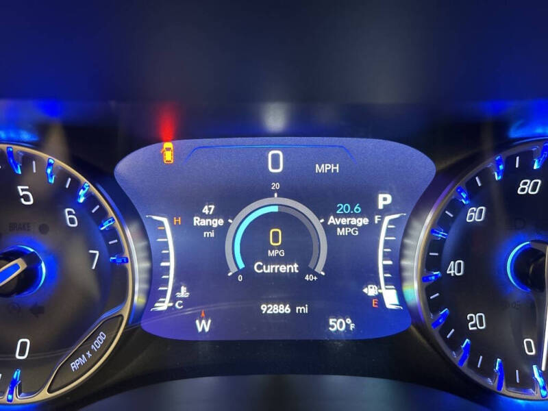 2022 Chrysler Pacifica Touring L