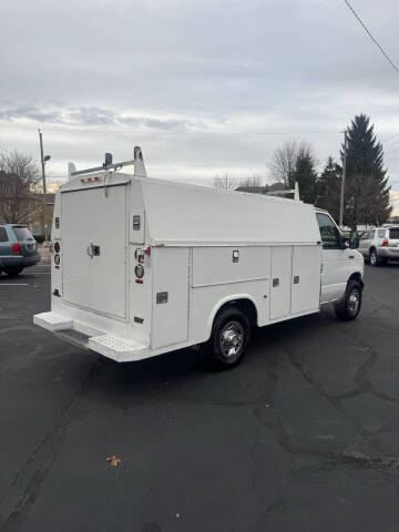 2006 Ford E-Series E-350 SD