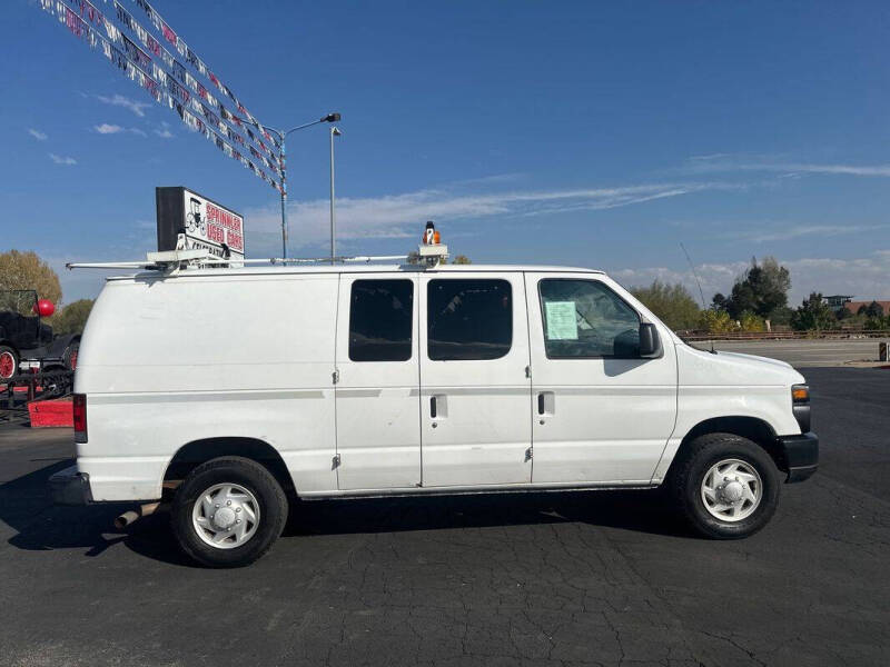 2008 Ford E-Series E-250