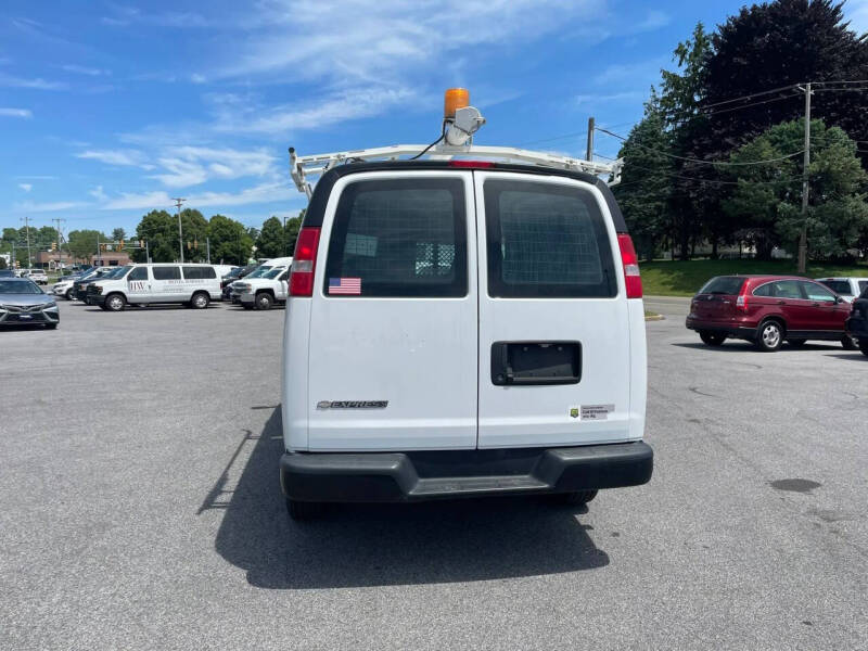 2019 Chevrolet Express 2500