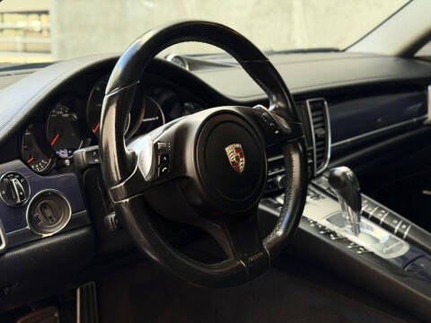 2015 Porsche Panamera