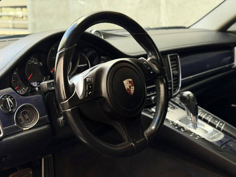 2015 Porsche Panamera