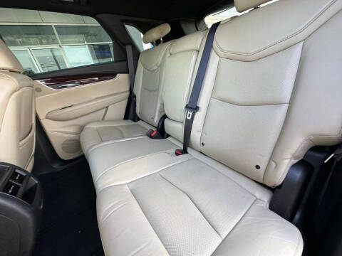 2017 Cadillac XT5 Premium Luxury
