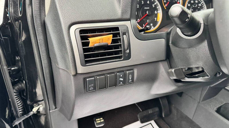 2015 Nissan Armada SV