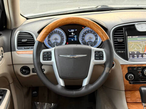 2014 Chrysler 300 C