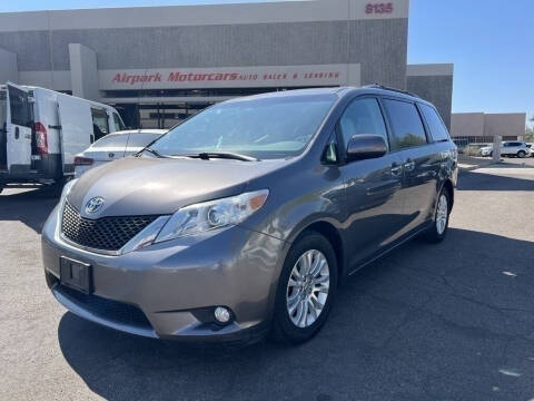 2014 Toyota Sienna for sale at Newman Auto Network in Phoenix AZ