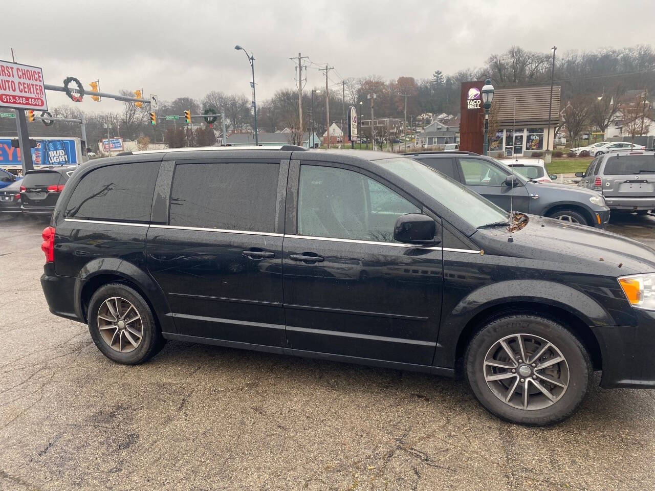 2017 Dodge Grand Caravan for sale at First Choice Auto Center LLC in Cincinnati, OH