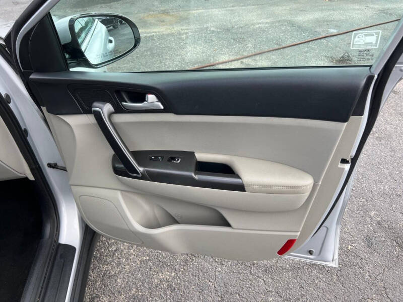 2020 Kia Sportage LX